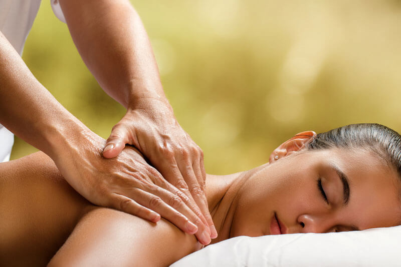 Holistic Massage: The Mind-Body Connection